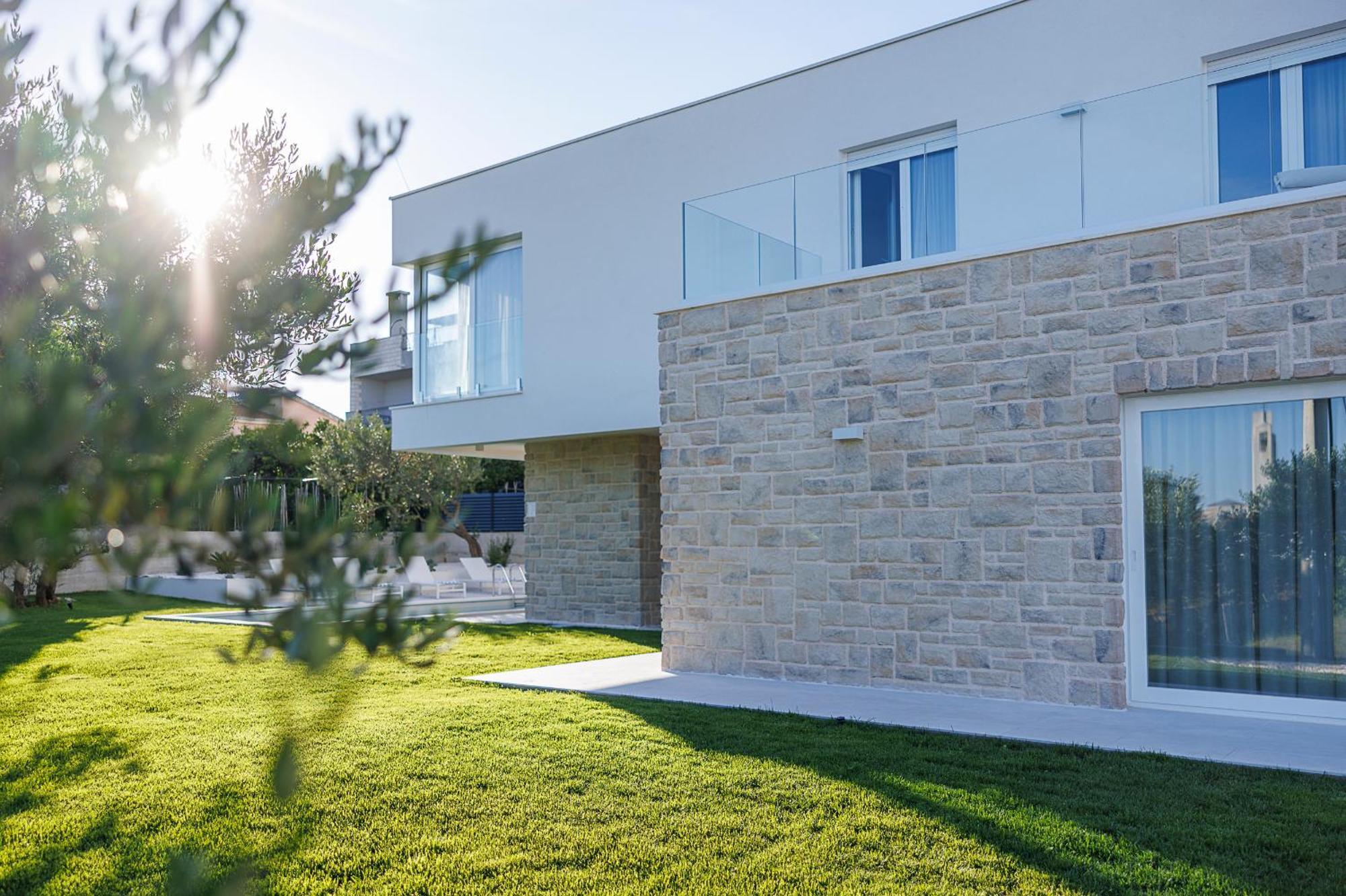 Villa Olea - With Heated Pool, Sauna And Gym Kaštela